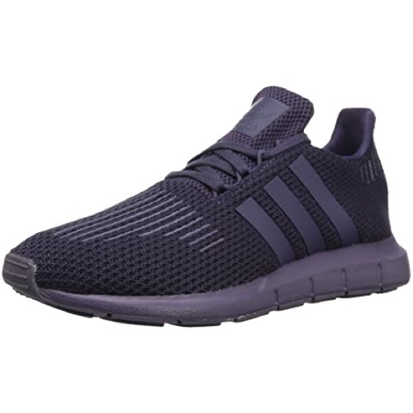 Black Runners Adidas Swift Run Trace 